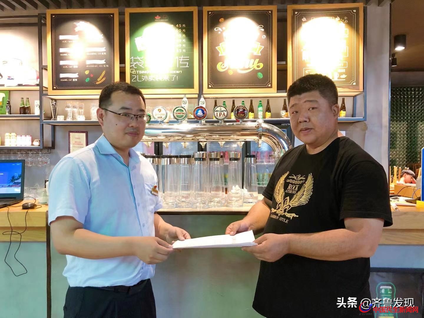 區(qū)行政審批局量身定制、上門服務(wù)，助力嶗山會(huì)場(chǎng)文藝表演順利進(jìn)行