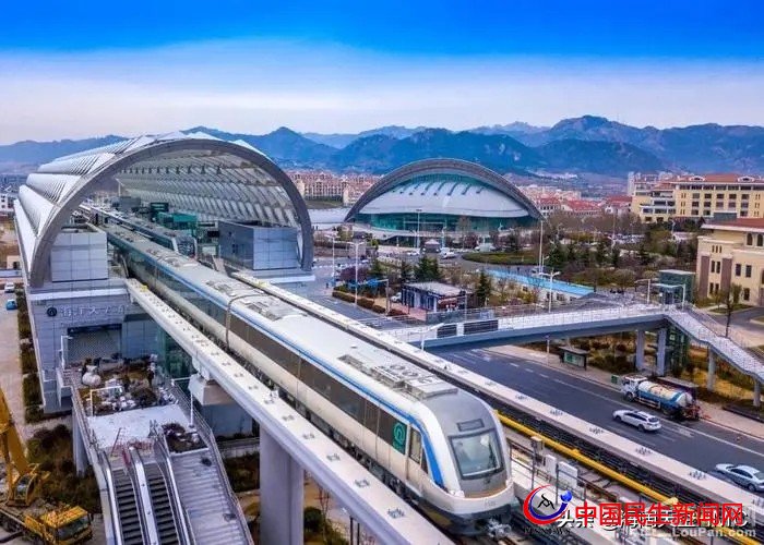 青島地鐵：投資3000億，利息和運營補貼或?qū)⒊蔀槭胸斦某林刎摀? class=