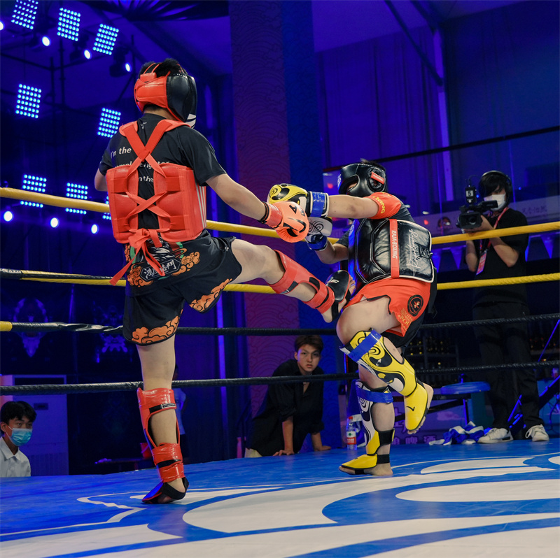 少兒格斗、斗腕公開賽8月2日起在金沙灘啤酒城精彩上演